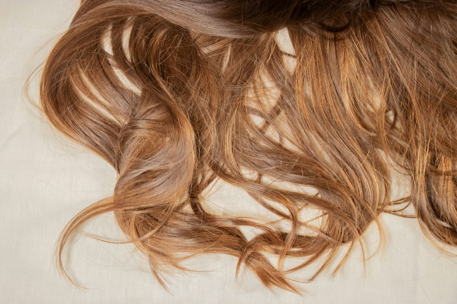 HAND-TIED WEFTS